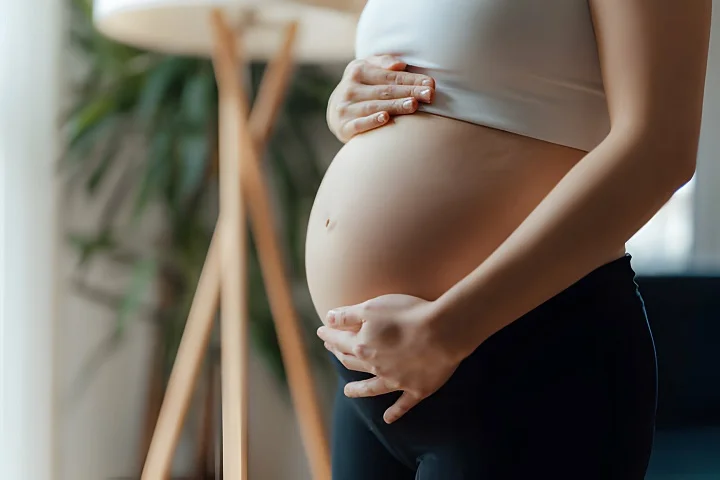 Ostéopathie cranio-sacrée à Lyon pour les femmes enceintes